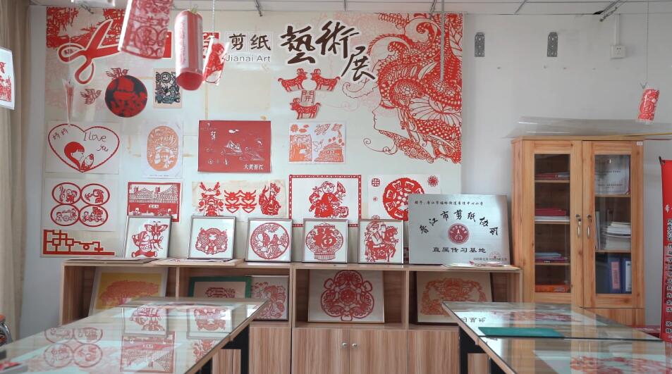 希信剪纸.jpg